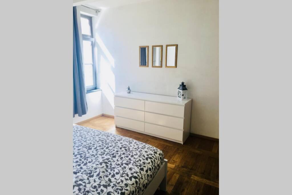 En Plein Coeur De Bruxelles. Superbe Duplex.A Voir! Exteriér fotografie